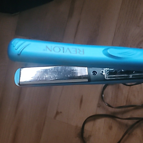 An professional upscale flatiron - Picture 4 of 6